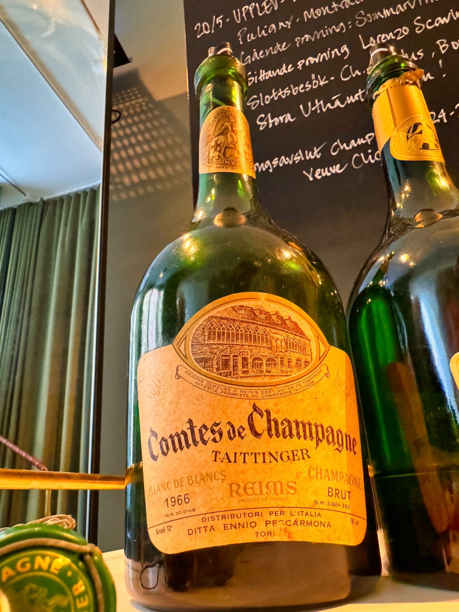 Comtes de Champagne Brut Blanc de Blancs 1966 - BestChampagne.se